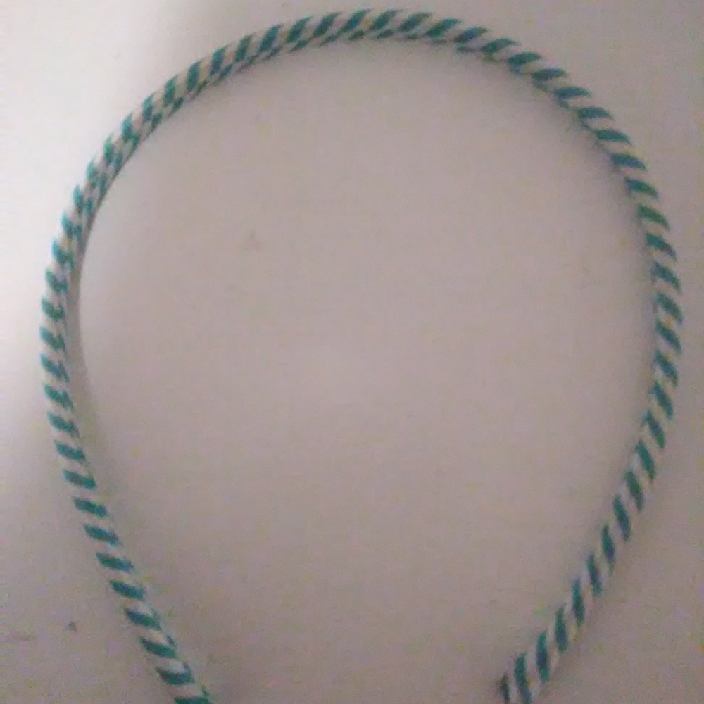 Stripped headband